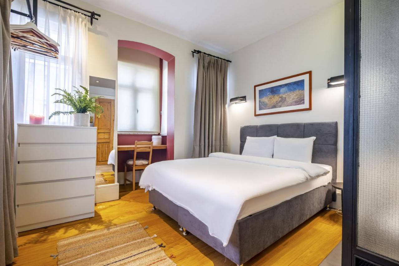 Dreamy And Flat In Beyoglu * Istambul